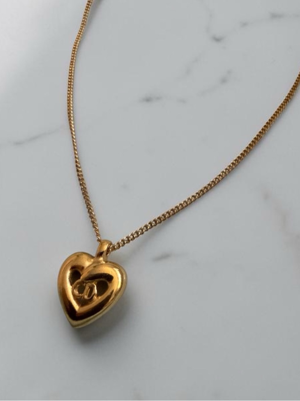 Vintage Christian Dior Heart Pendant Necklace - Picture 3 of 7
